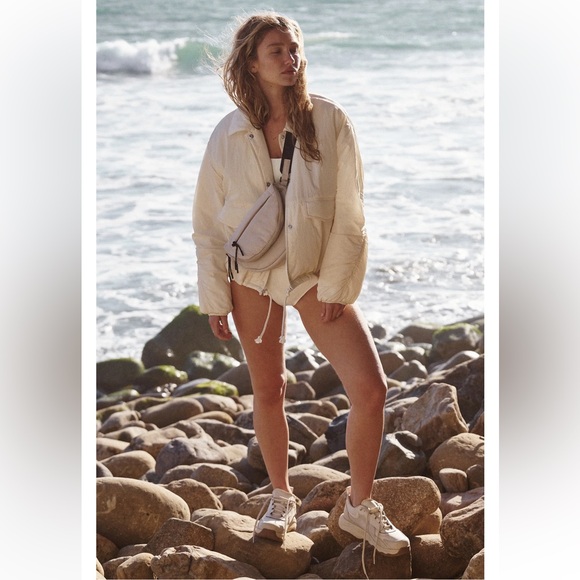 New FP Movement Off The Bleachers Drawcord Jacket. M - Picture 4 of 15